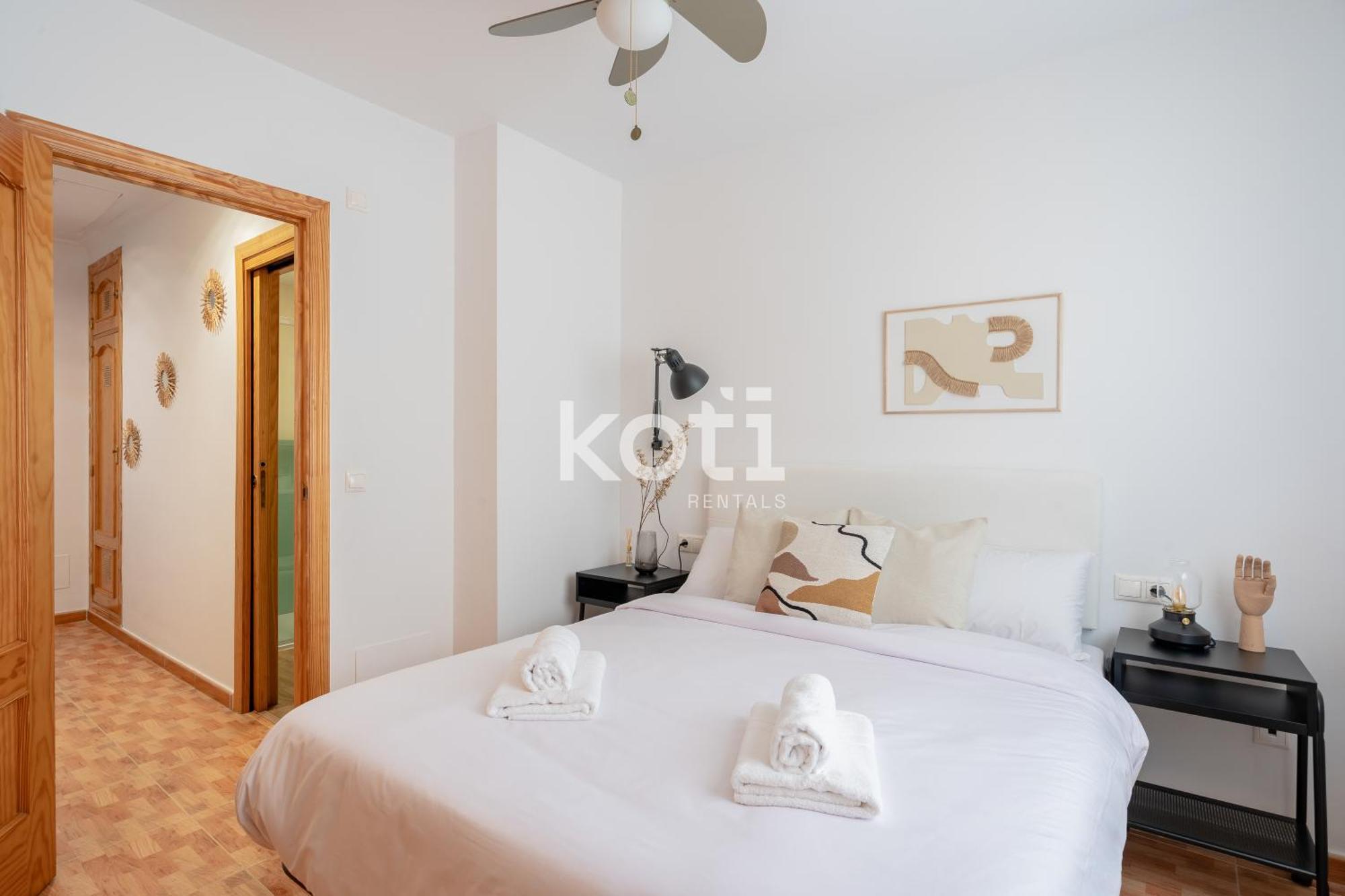 Koti Rentals - Sandy Beach Apartment 丰希罗拉 外观 照片